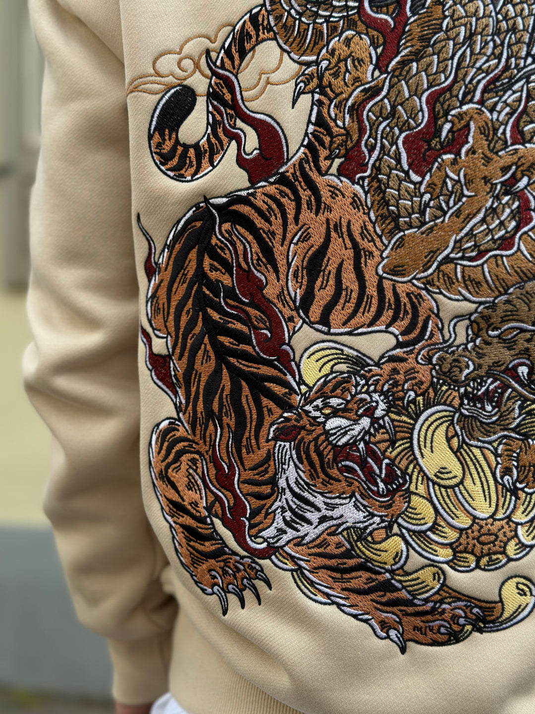Heavy Embroidery Dragon-Tiger Hoodie 400GSM - Beige