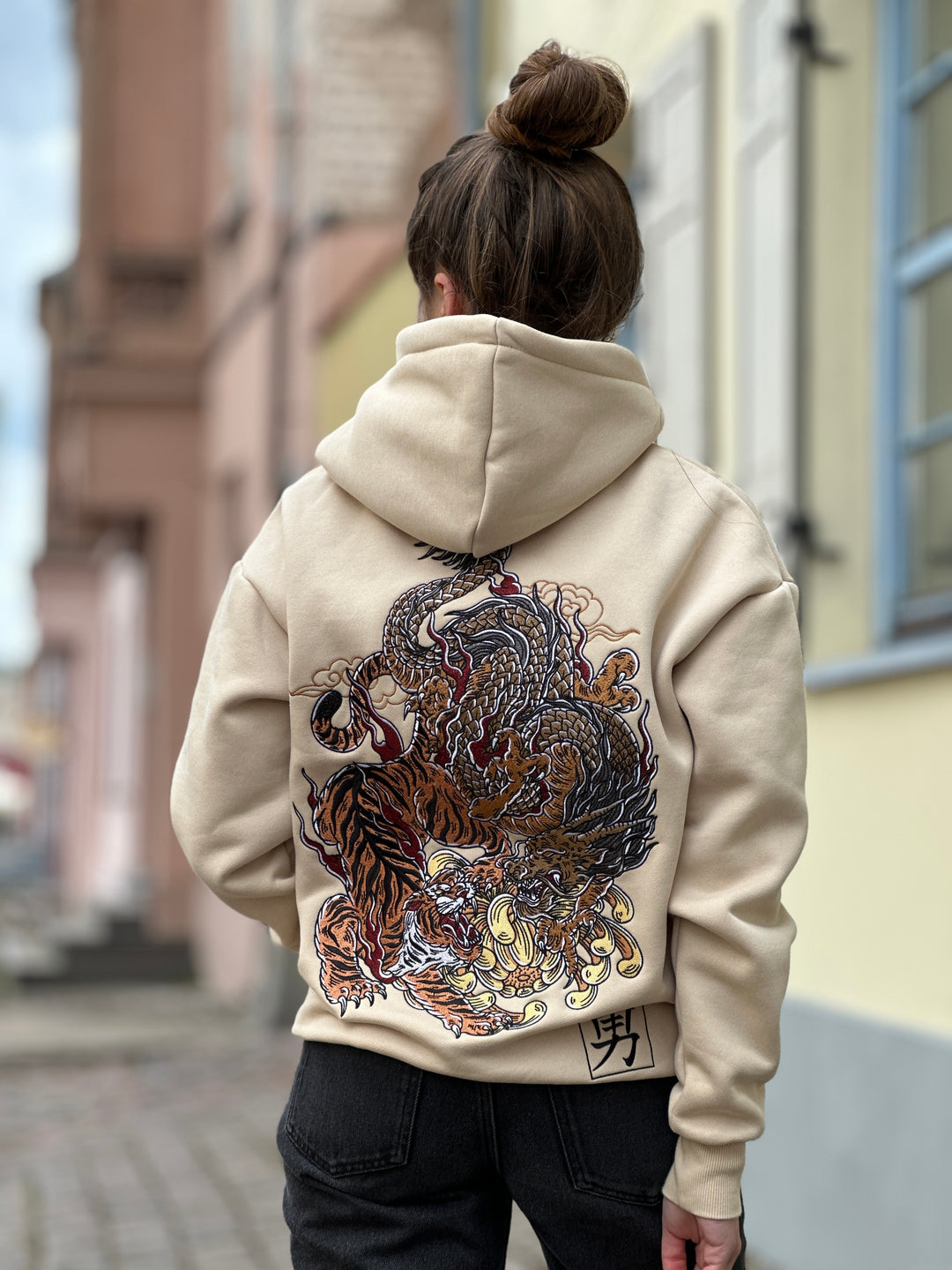 Heavy Embroidery Dragon-Tiger Hoodie 400GSM - Beige