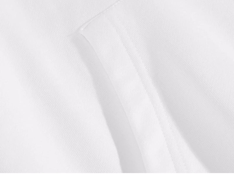 Bestickter Kapuzenpullover aus Baumwolle im Ethno-Stil