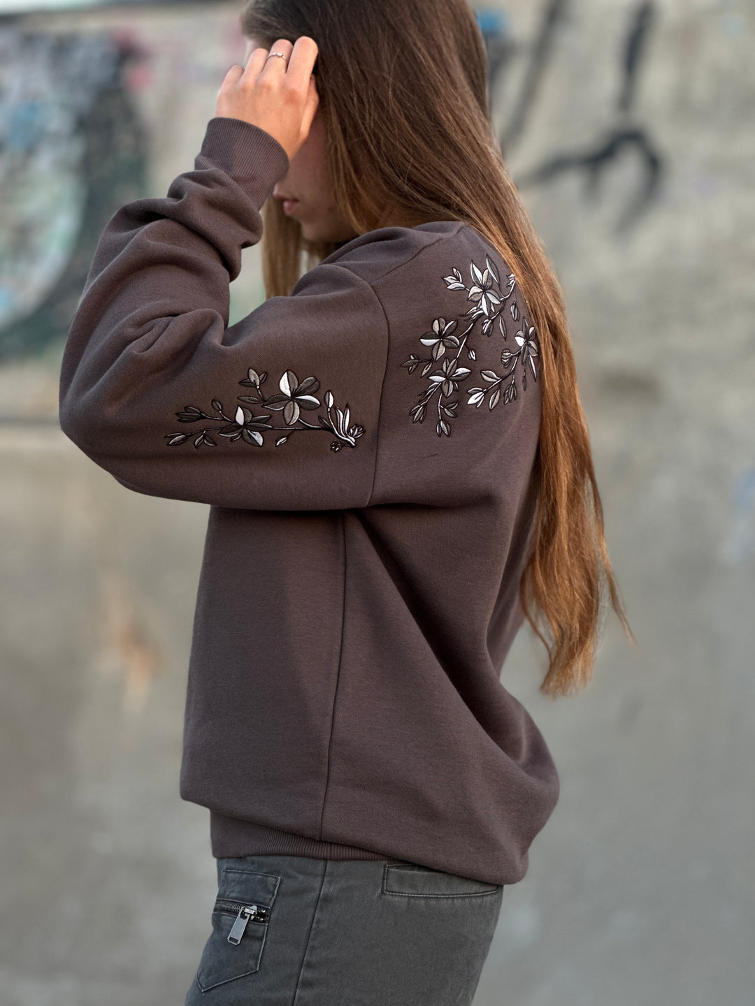 Ashwood Bloom Embroidered Sweater - Unisex