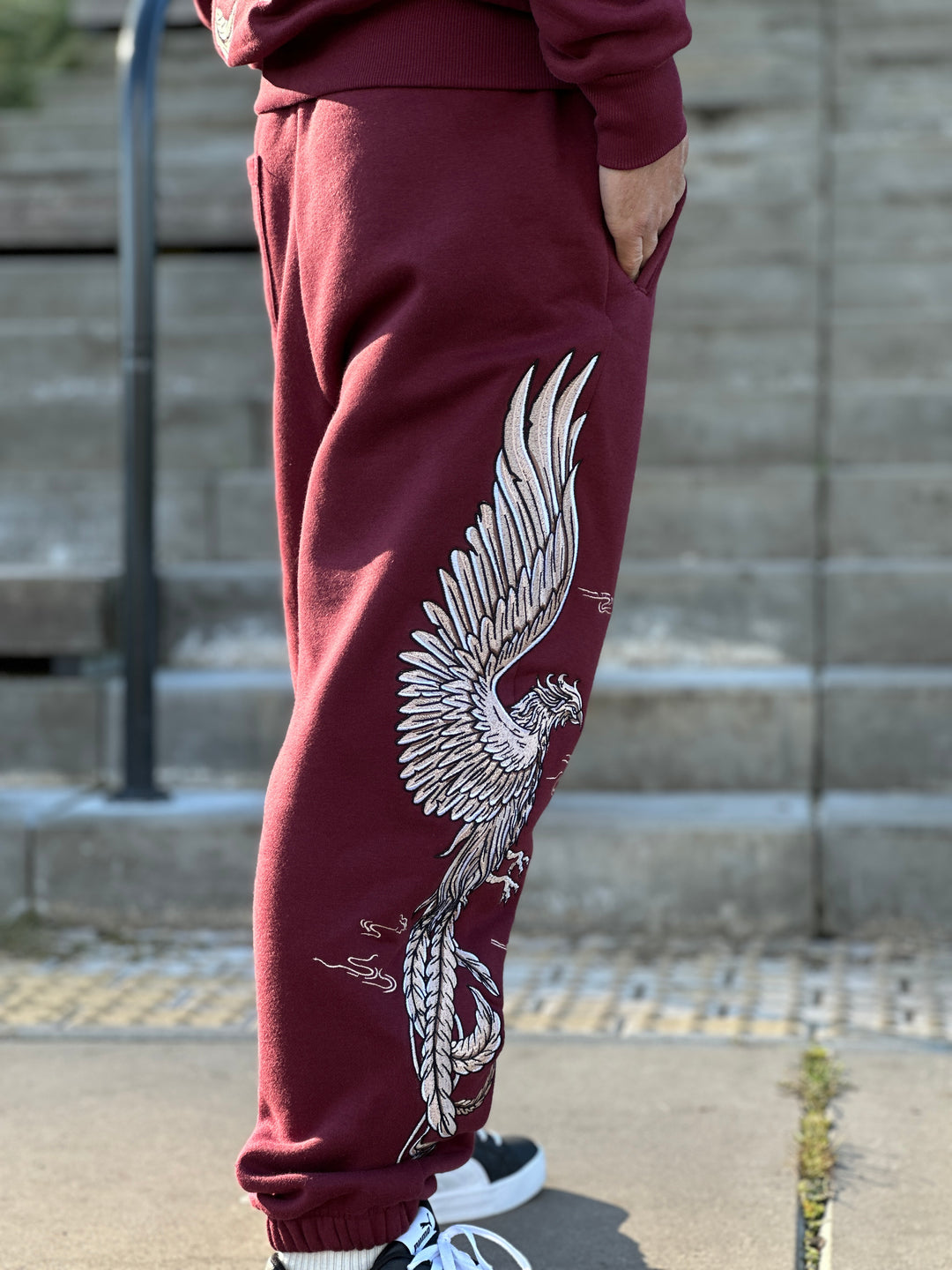 (PRE-ORDER) Heavy Embroidery White Gold Phoenix Sweatpants 400GSM
