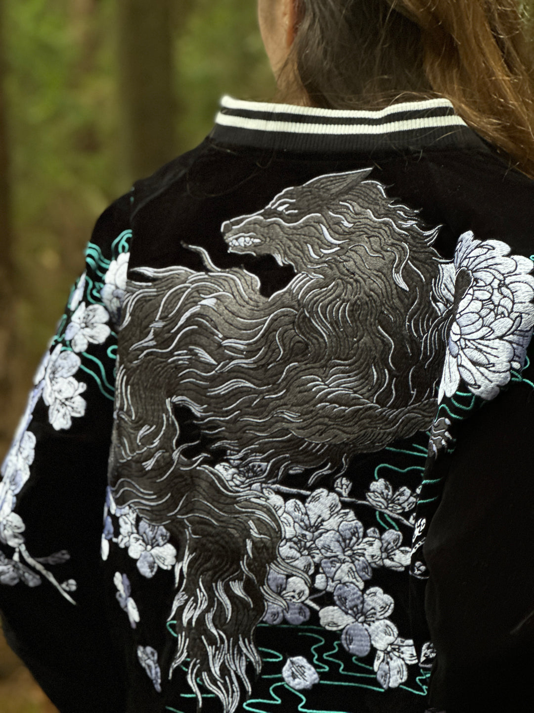 (PRE-ORDER) Midnight Wolf Embroidery Velvet Jacket - Unisex - Obsidian Black