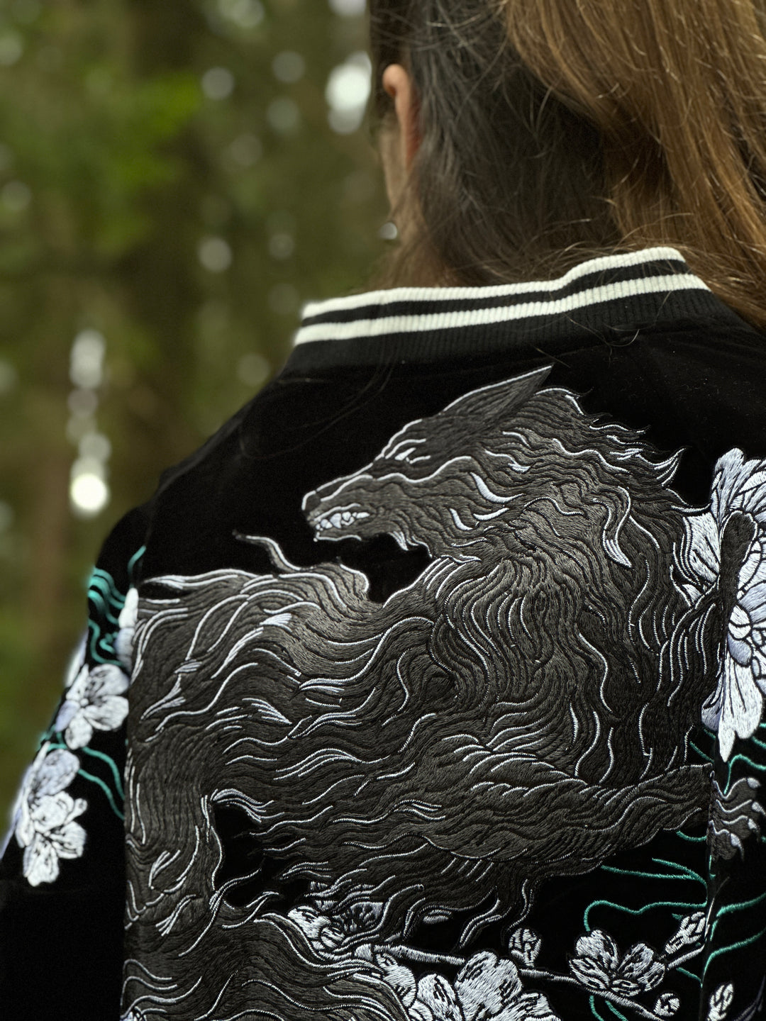 (PRE-ORDER) Midnight Wolf Embroidery Velvet Jacket - Unisex - Obsidian Black