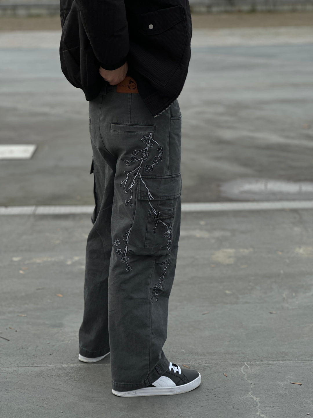 (PRE-ORDER) Embroidery Titanium Sakura -  Unisex Loose Cargo Pants