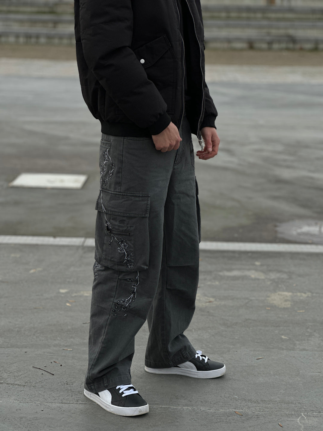(PRE-ORDER) Embroidery Titanium Sakura -  Unisex Loose Cargo Pants