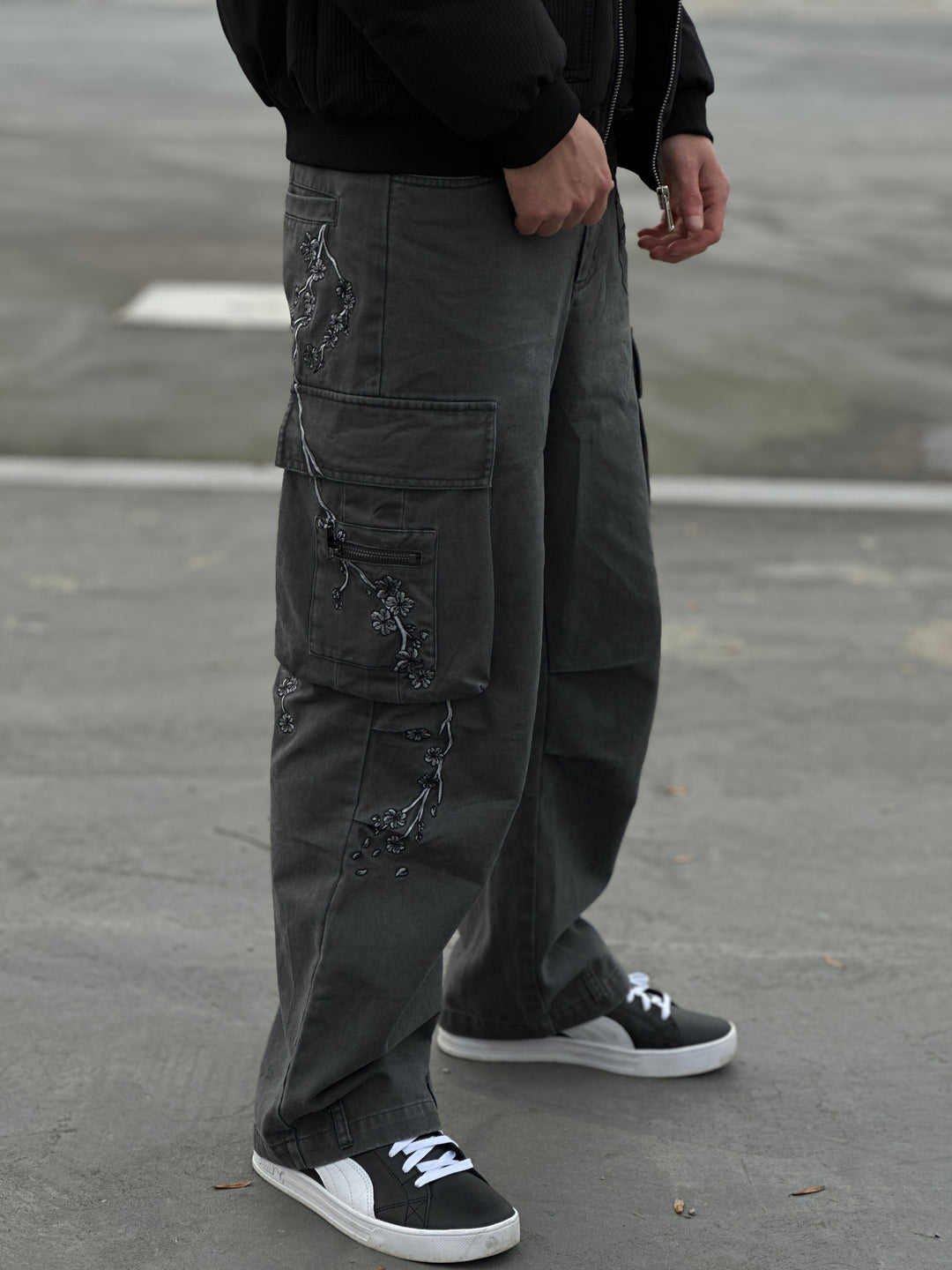 (PRE-ORDER) Embroidery Titanium Sakura -  Unisex Loose Cargo Pants