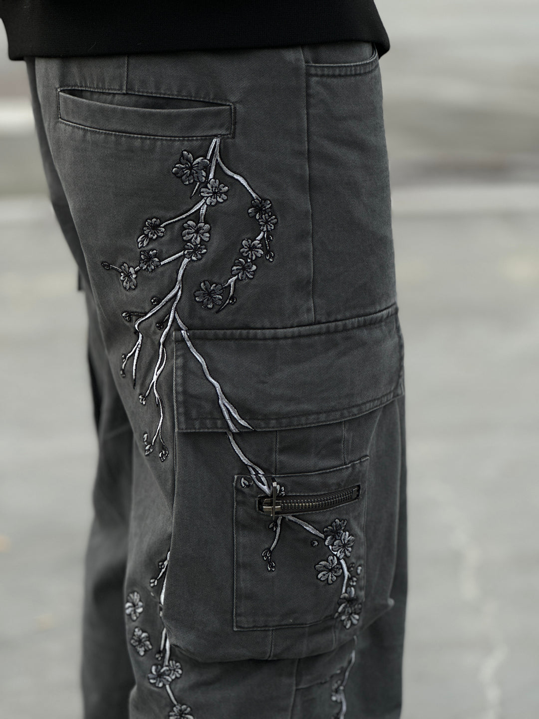 (PRE-ORDER) Embroidery Titanium Sakura -  Unisex Loose Cargo Pants