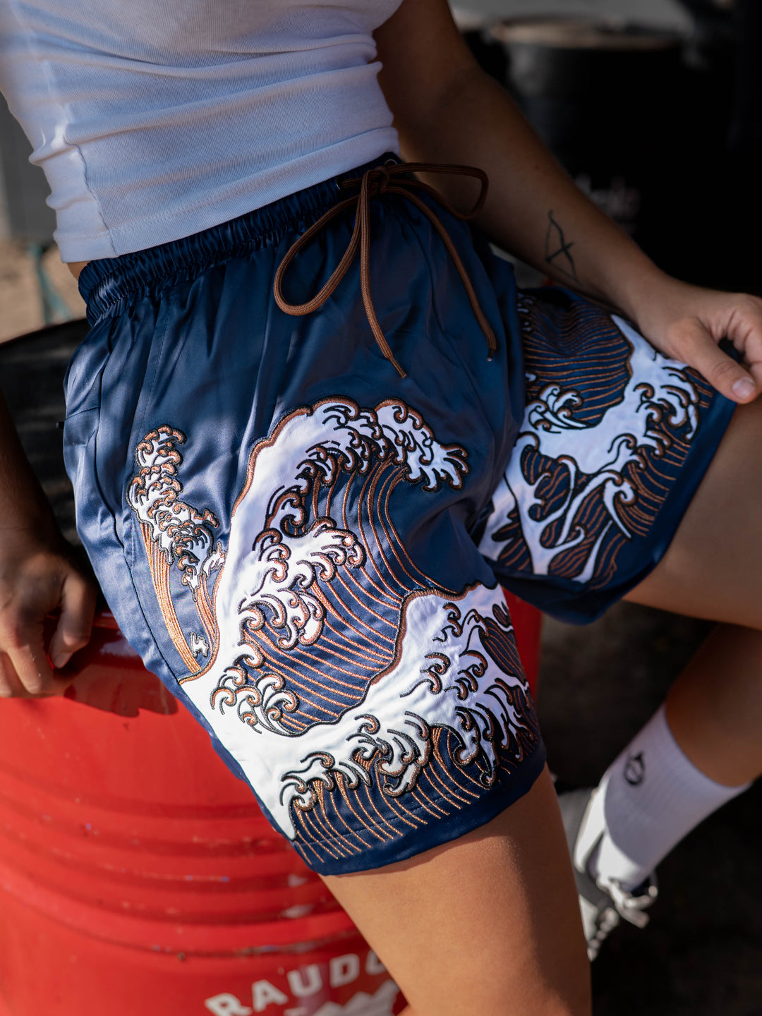 Ukiyo-e Wave Embroidered Unisex Shorts