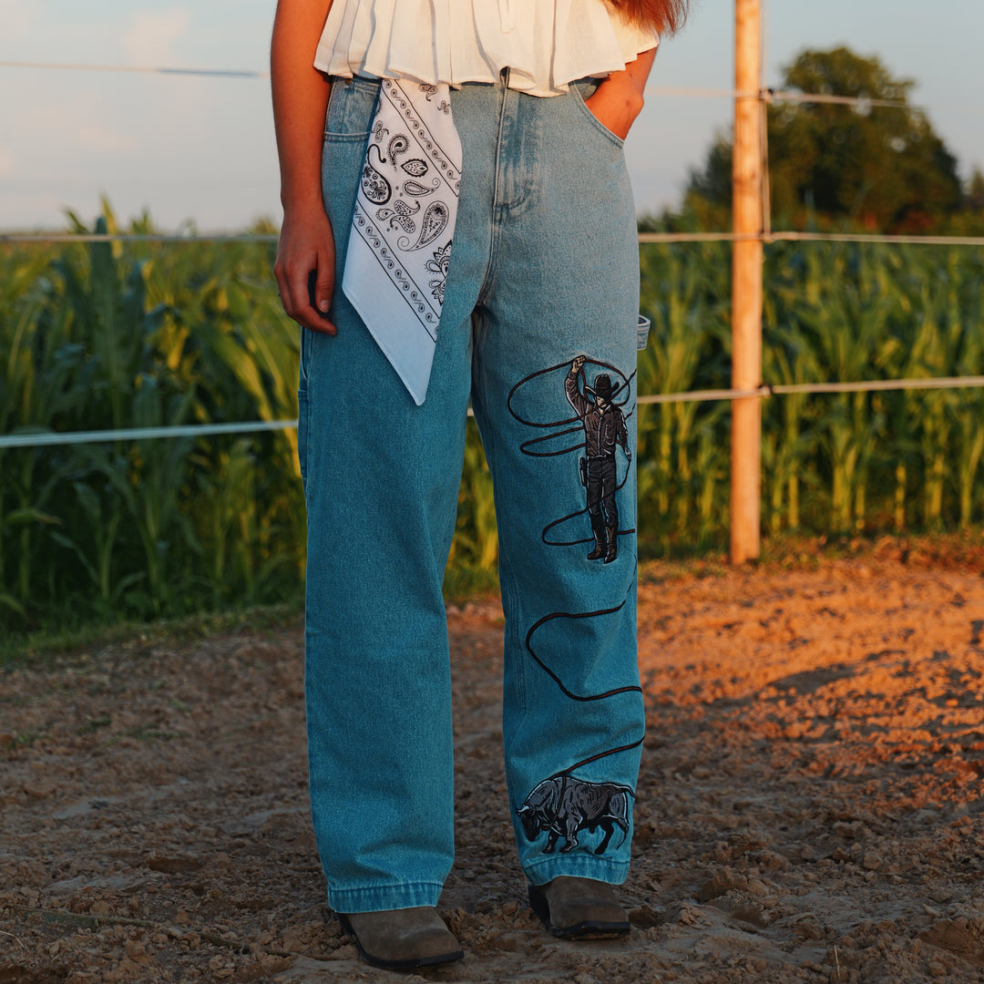 Western Rodeo - Embroidered Barrel Jeans Unisex