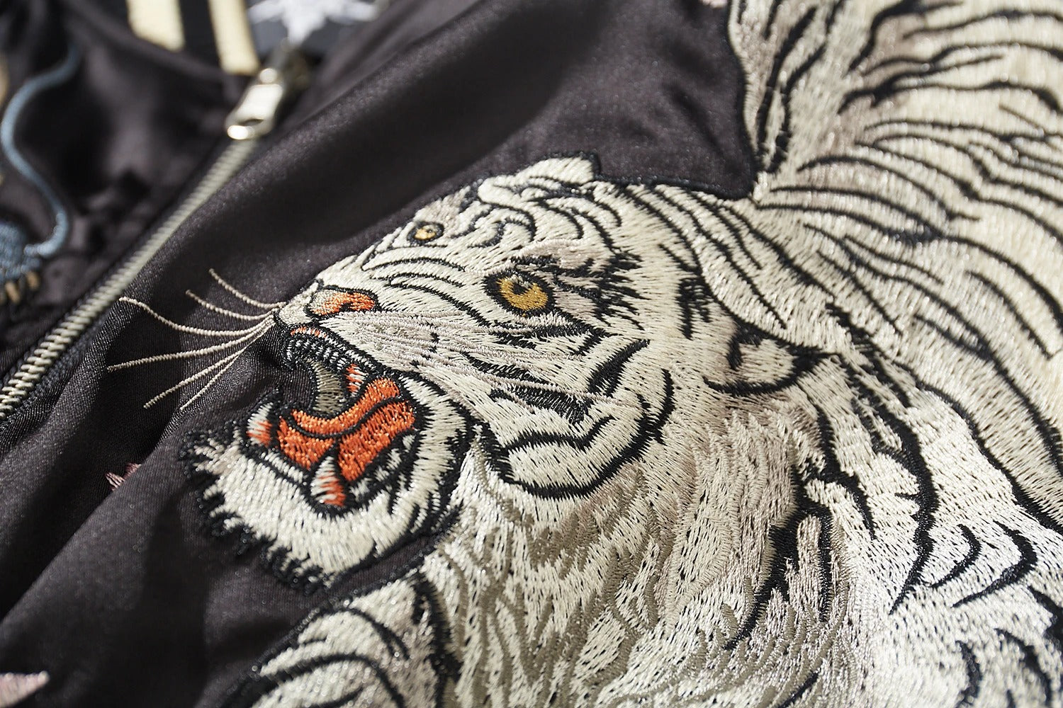 Animal Kingdom - Embroidery Sukajan Jacket – streetzen